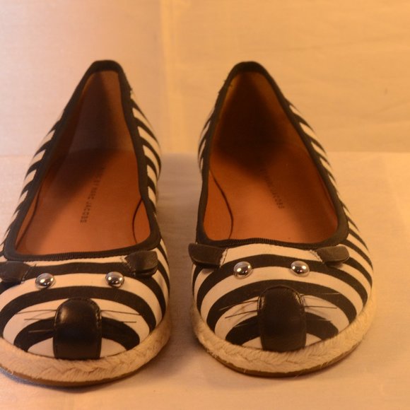 Marc Jacobs  kitten flats sz 8 - Picture 1 of 6